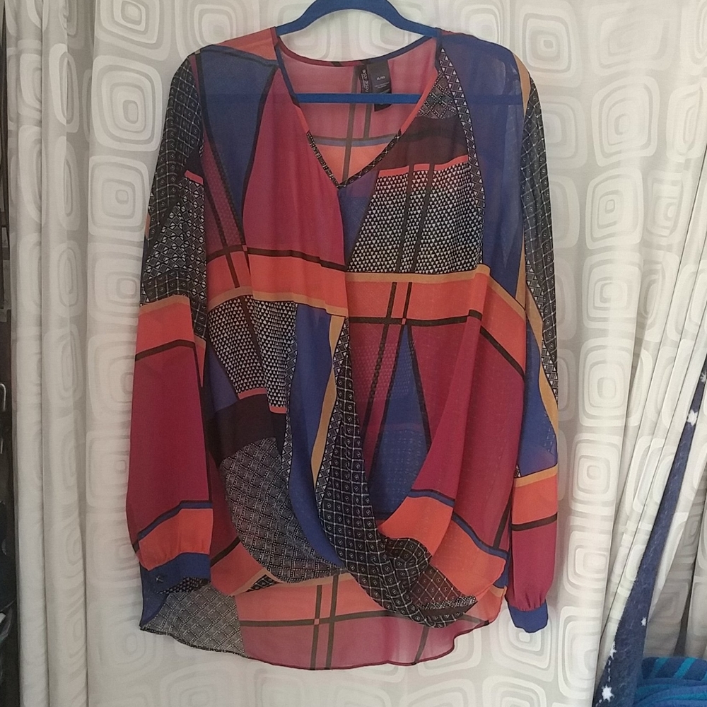Last Call!! ☝️😲 Bisou Bisou Blouse Size XL 💗